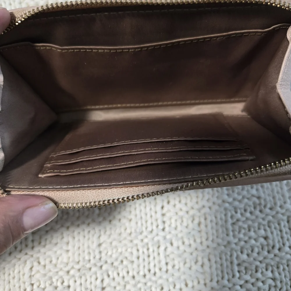 Coach Blush Wristlet Clutch - Picture 4 of 10